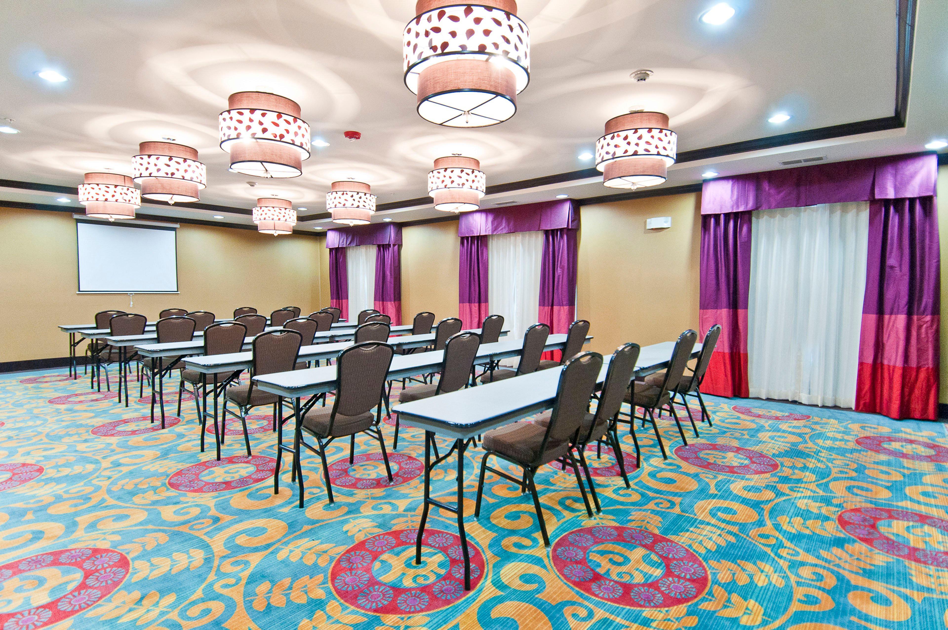 Holiday Inn Express & Suites San Antonio Frost Bank Center By Ihg Εξωτερικό φωτογραφία