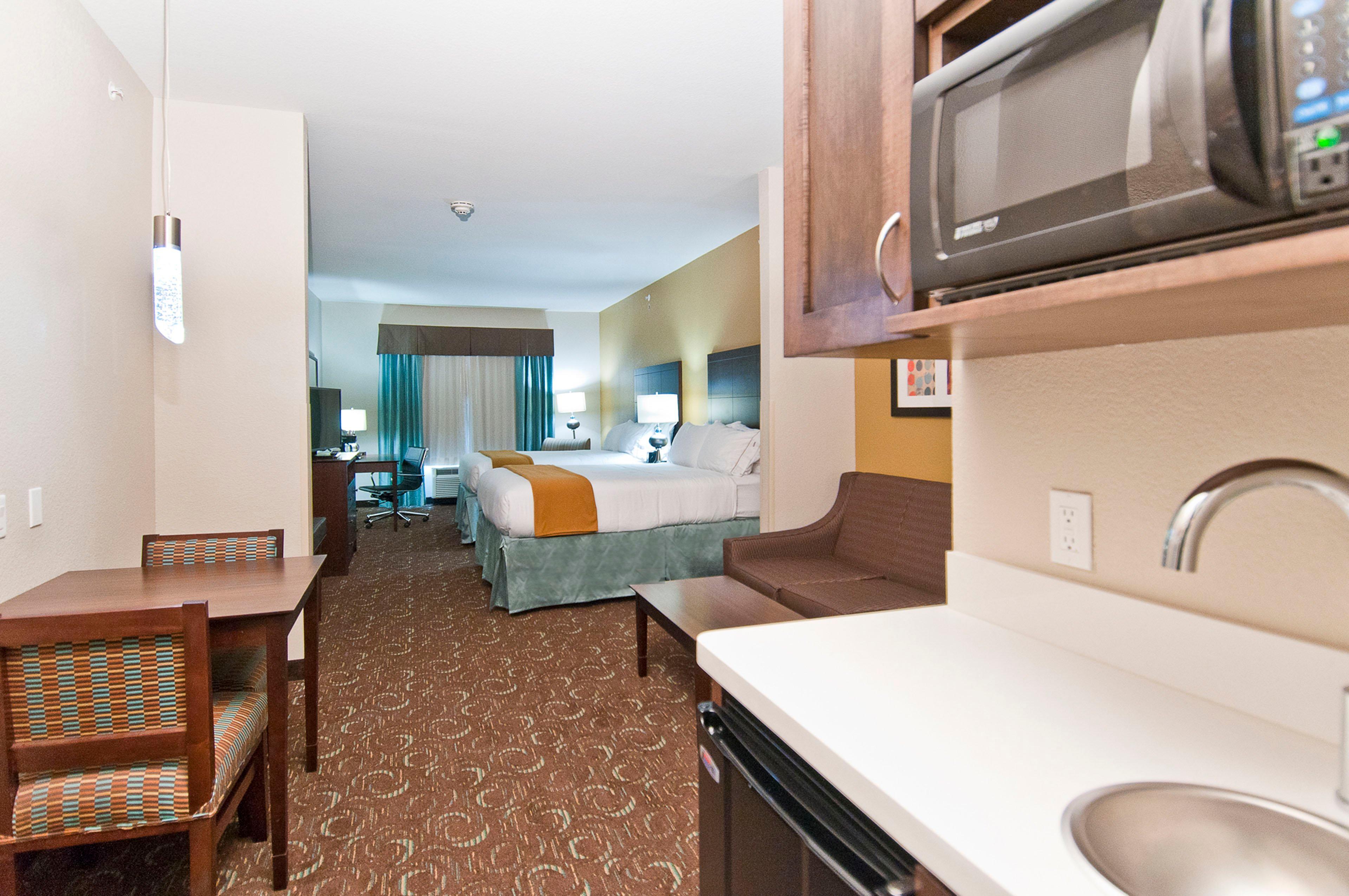 Holiday Inn Express & Suites San Antonio Frost Bank Center By Ihg Εξωτερικό φωτογραφία